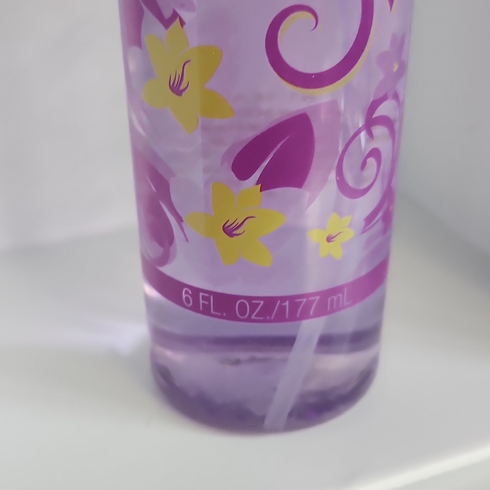 BeautiControl Body Exotics Amor Body Spray - Picture 4 of 7
